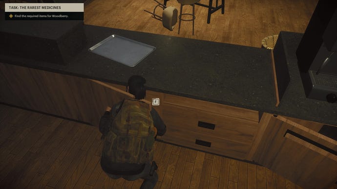 Looting a cupboard in The Day Before as its door clips through the character's neck.